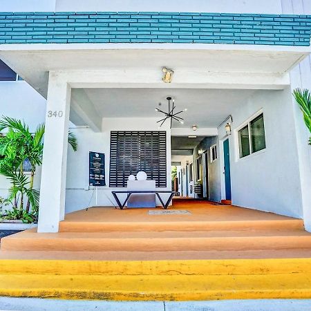 Walk To Dania Beach Christmas Getaway Pool Extérieur photo