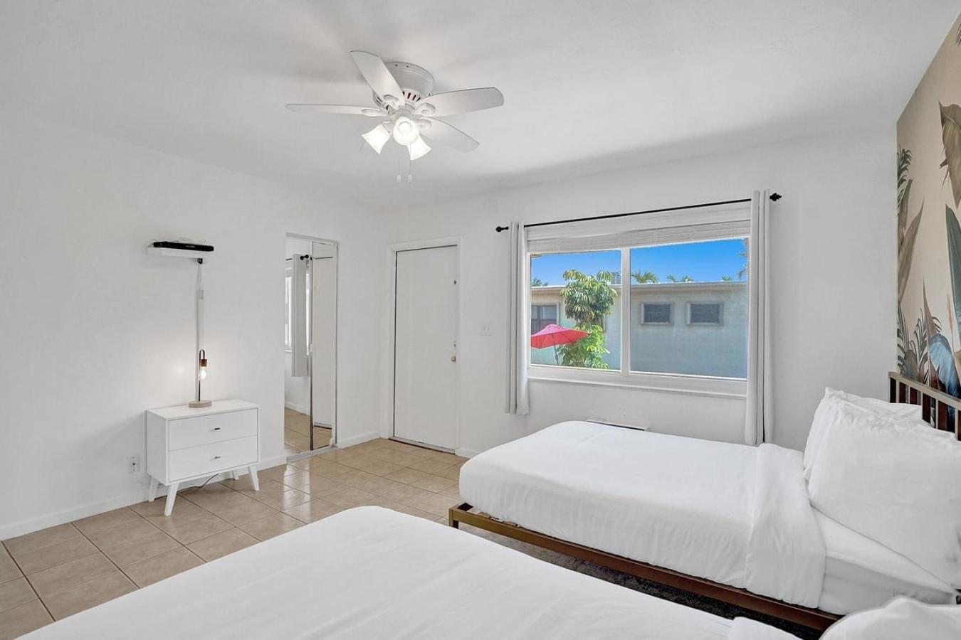 Walk To Dania Beach Christmas Getaway Pool Extérieur photo