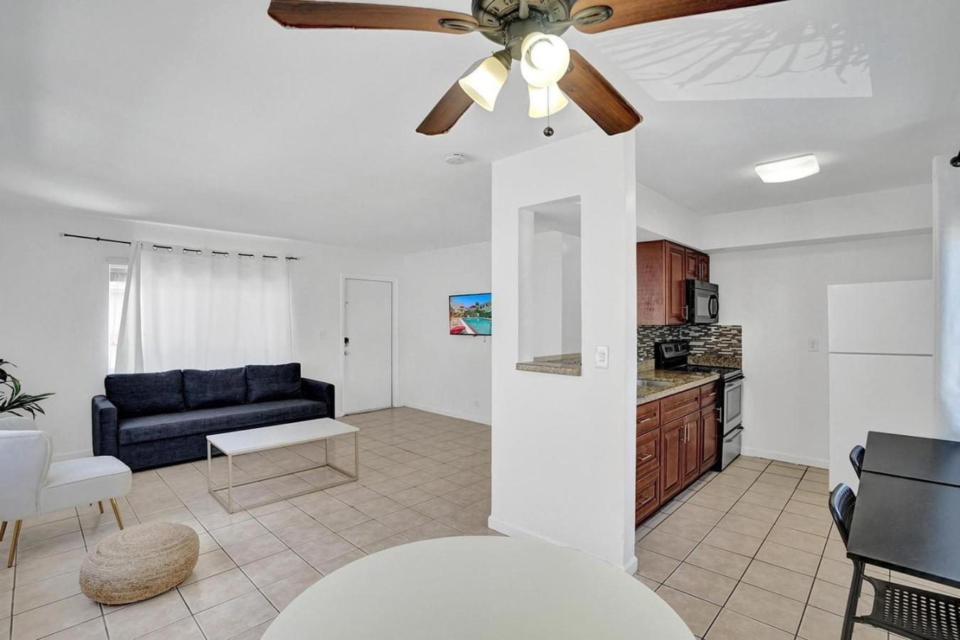Walk To Dania Beach Christmas Getaway Pool Extérieur photo